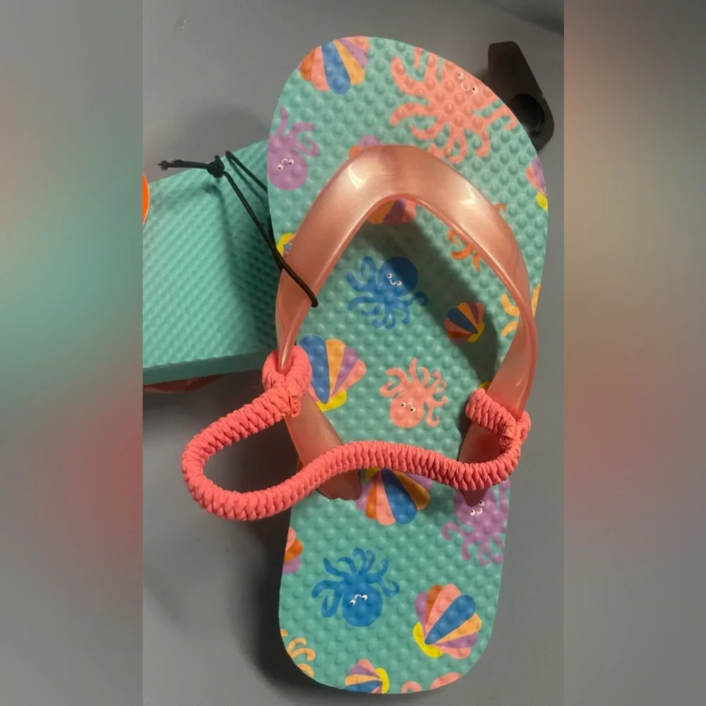 🔴 3/$12 Girls’ Ocean themed Pink and Blue‎ Sandals! NWT!